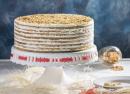Ryzhik pyragas - klasikinis receptas su medumi ir kondensuoto pieno kremu
